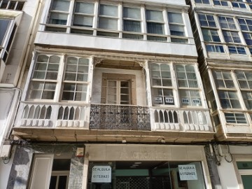 Apartamento 4 Quartos em Ferrol Centro