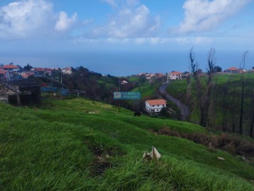 Terreno em Ponta do Pargo