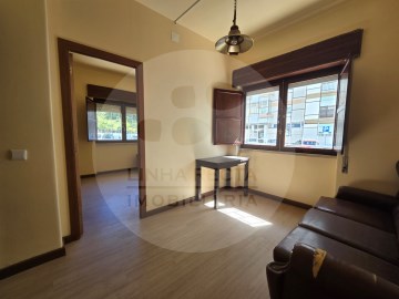 Apartamento T1 Transformado em T2 no Centro de Set