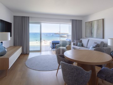 Apartamento T0 com vista mar, terraço e rentabilid