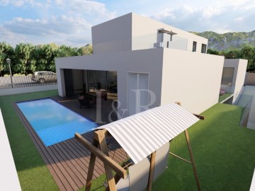5-bedroom villa with garden and swimming pool in A