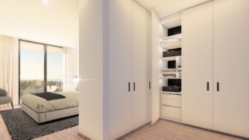 ROOM suite with closet