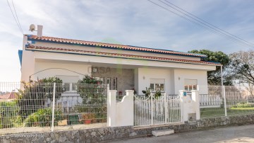Fachada, Moradia, A Casa Das Casas