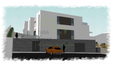 3D - Terreno, A Casa das Casas