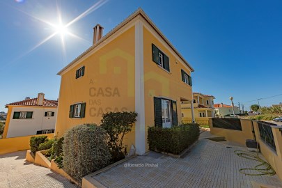 Fachada - Moradia, A Casa das Casas