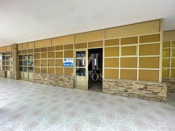 Commercial premises in Valença, Cristelo Covo e Arão
