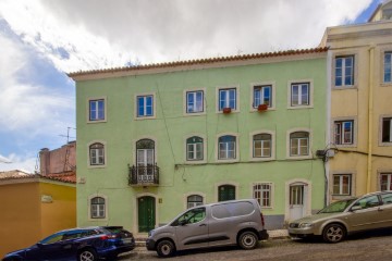 Apartment 3 Bedrooms in Estrela
