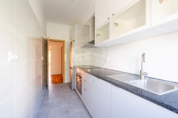 Apartment 1 Bedroom in São Domingos de Benfica