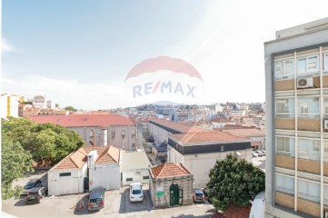 Apartamento 5 Quartos em Santo António