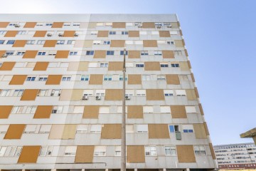 Apartamento 4 Quartos em Moscavide e Portela