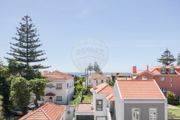 Apartamento 3 Quartos em Carcavelos e Parede