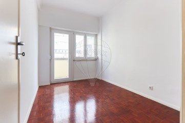 Apartamento 2 Quartos em Arroios