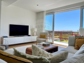 Duplex 5 Quartos em Queluz e Belas