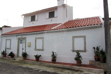 Maison 2 Chambres à São Bartolomeu dos Galegos e Moledo