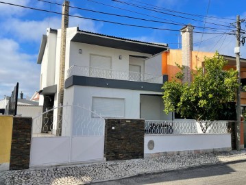Casa o chalet 4 Habitaciones en São Domingos de Rana