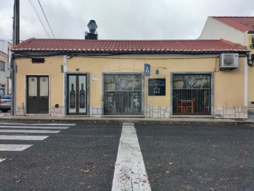 Commercial premises in Bombarral e Vale Covo