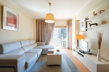 Apartment 2 Bedrooms in Odivelas