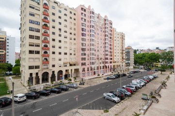 Piso 3 Habitaciones en São Domingos de Benfica