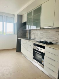 Apartamento 2 Quartos em Baixa da Banheira e Vale da Amoreira