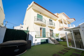 House 3 Bedrooms in Montijo e Afonsoeiro