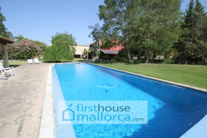villa en venta Mallorca con piscina (2).JPG