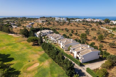 Apartamento 2 quartos com piscina perto do golf pa