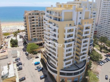 Apartamento na 1* linha de mar, Portimão/ Algarve/
