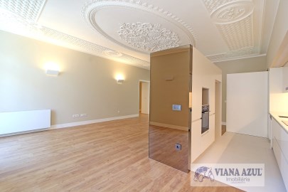 Vianaazul - Luxury T2+1 Apartment - Living room an