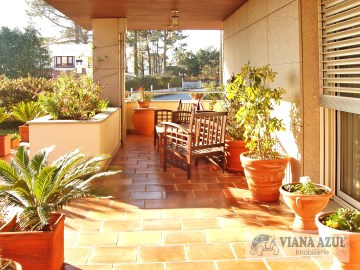 Vianaazul - Chalet de 4 dormitorios con jardín y g
