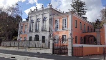 Palacete em Oeiras