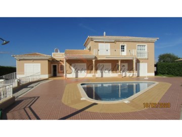 Maison 4 Chambres à Albufeira e Olhos de Água