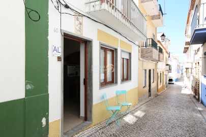 House 3 Bedrooms in Nazaré