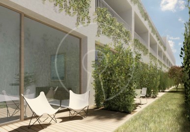New studio apartment with balcony and garden
