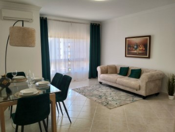 Apartamento T2 renovado - Gambelas