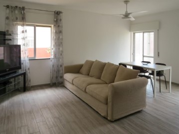 Apartamento T2 - Quelfes, Olhão