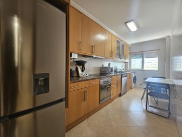 ApartamentoT2+1BetunesEscolaCalmoBoaArea - Cozinha