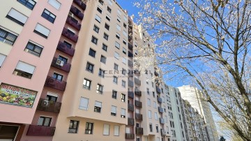 Apartamento 3 Quartos em Alfragide