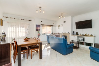 Apartamento 3 Quartos em Encosta do Sol