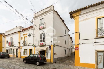 Maison 2 Chambres à Évora (São Mamede, Sé, São Pedro e Santo Antão)