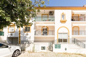 Piso 2 Habitaciones en Malagueira e Horta das Figueiras