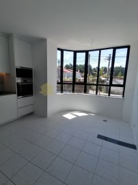 Apartment 3 Bedrooms in Arcozelo
