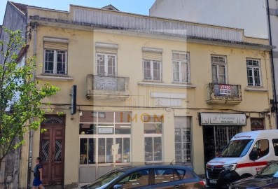 Building in Vila Nova de Famalicão e Calendário