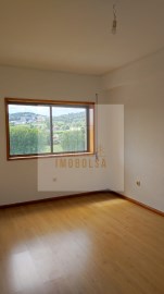 Apartamento 1 Quarto em Vila Nova de Famalicão e Calendário