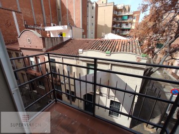 Apartment 2 Bedrooms in Sant Andreu