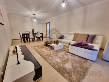 Appartement de 2 chambres à vendre à Praia da Roch