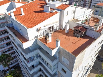 Apartamento T4 para Venda em Portimão