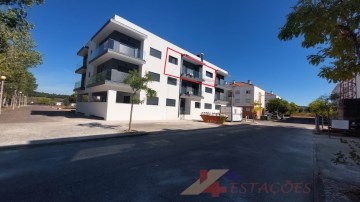 T2 Duplex | fachada | Urb J Oliveiras