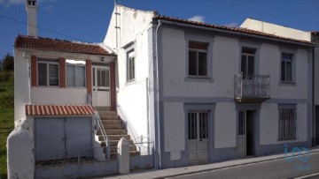 House 3 Bedrooms in Maçainhas