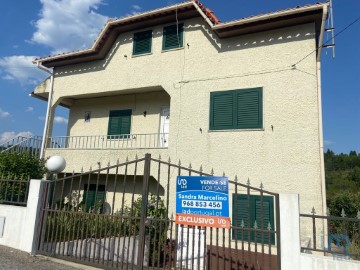 Maison 5 Chambres à Sobreira Formosa e Alvito da Beira