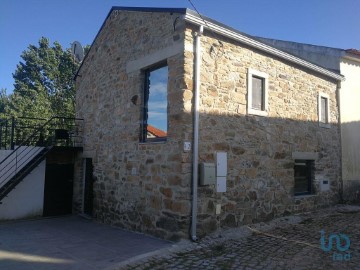 Moradia 3 Quartos em Vila Facaia